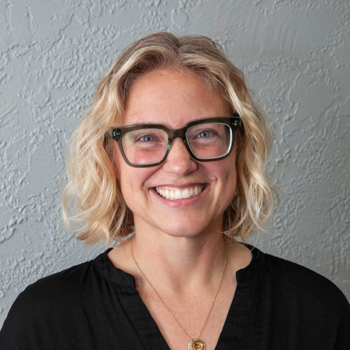 Headshot of Amanda Iverson, LMT at Whole Being Wellness Massage